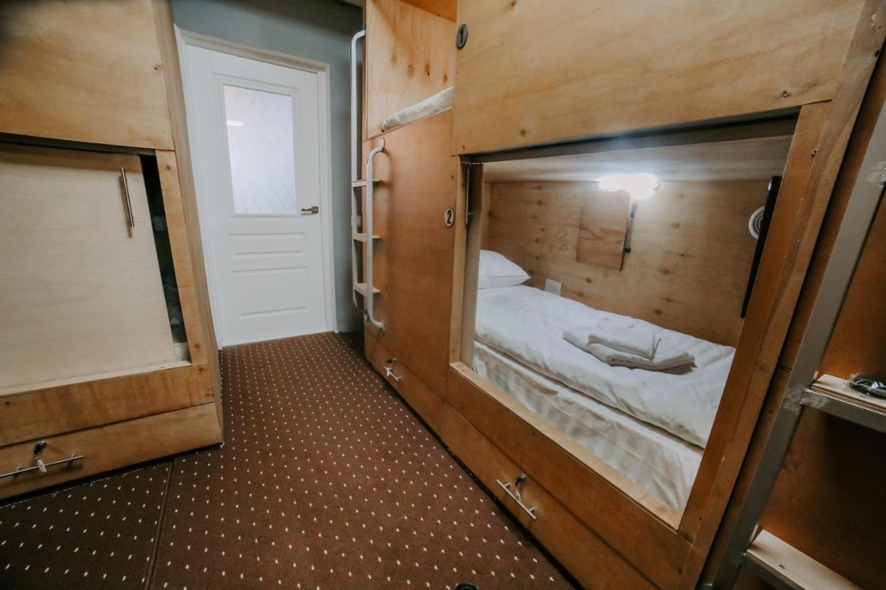 Capsule Hotel Osch Exterior foto